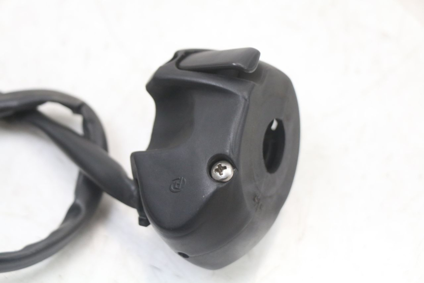 photo de LEFT HANDLEBAR SWITCH PEUGEOT ELYSTAR 50 (2002 - 2014)