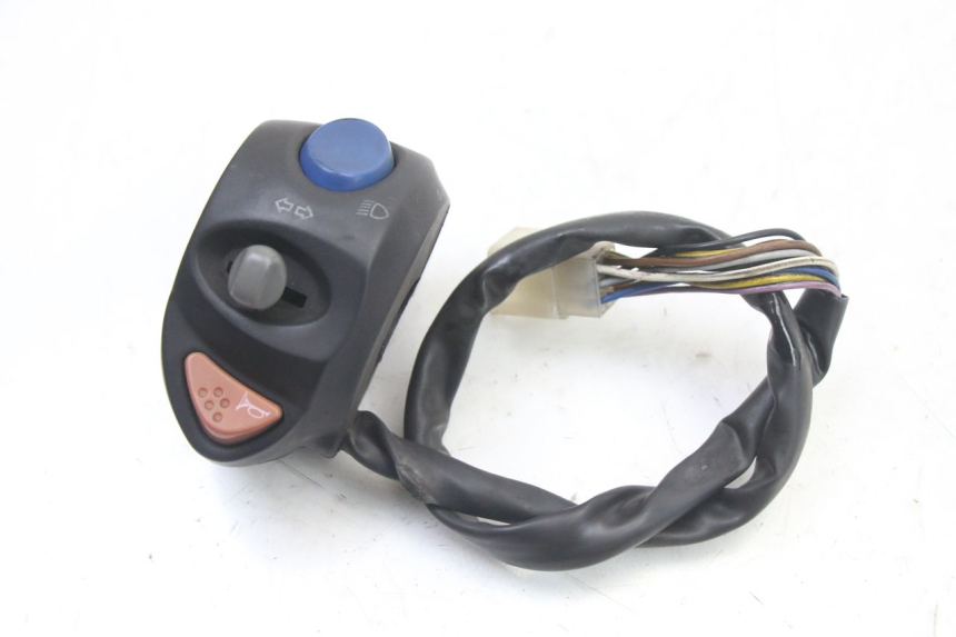 photo de LEFT HANDLEBAR SWITCH PEUGEOT ELYSTAR 50 (2002 - 2014)