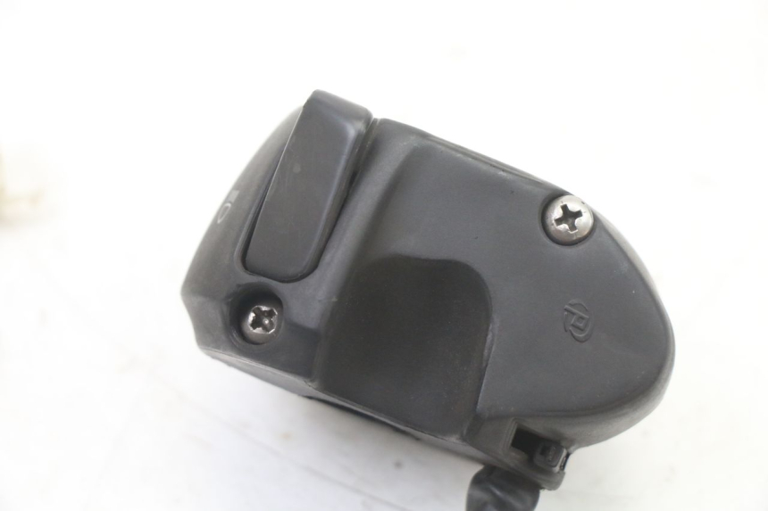 photo de LEFT HANDLEBAR SWITCH PEUGEOT ELYSTAR 50 (2002 - 2014)