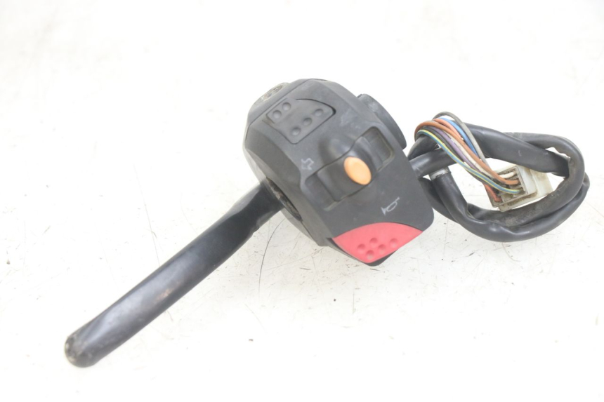 photo de LEFT HANDLEBAR SWITCH PEUGEOT LUDIX 50 (2005 - 2007)