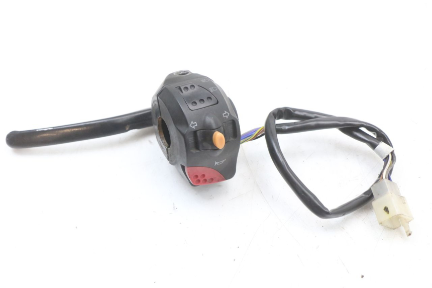 photo de LEFT HANDLEBAR SWITCH PEUGEOT LUDIX 50 (2005 - 2007)