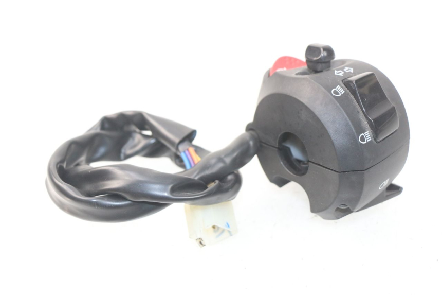 photo de LEFT SWITCH PEUGEOT METROPOLIS 400 (2017 - 2020)
