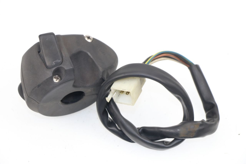 photo de LEFT HANDLEBAR SWITCH PEUGEOT SATELIS 125 (2006 - 2009)