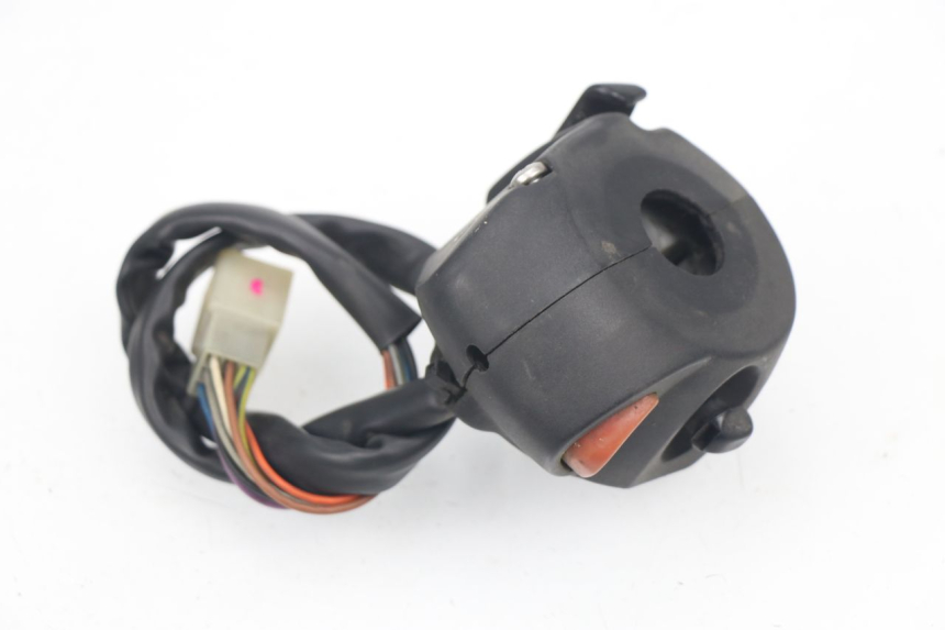 photo de LEFT HANDLEBAR SWITCH PEUGEOT SATELIS 125 (2006 - 2009)