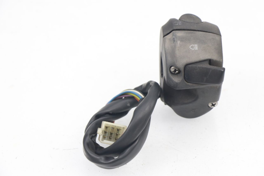 photo de LEFT HANDLEBAR SWITCH PEUGEOT SATELIS 125 (2006 - 2009)