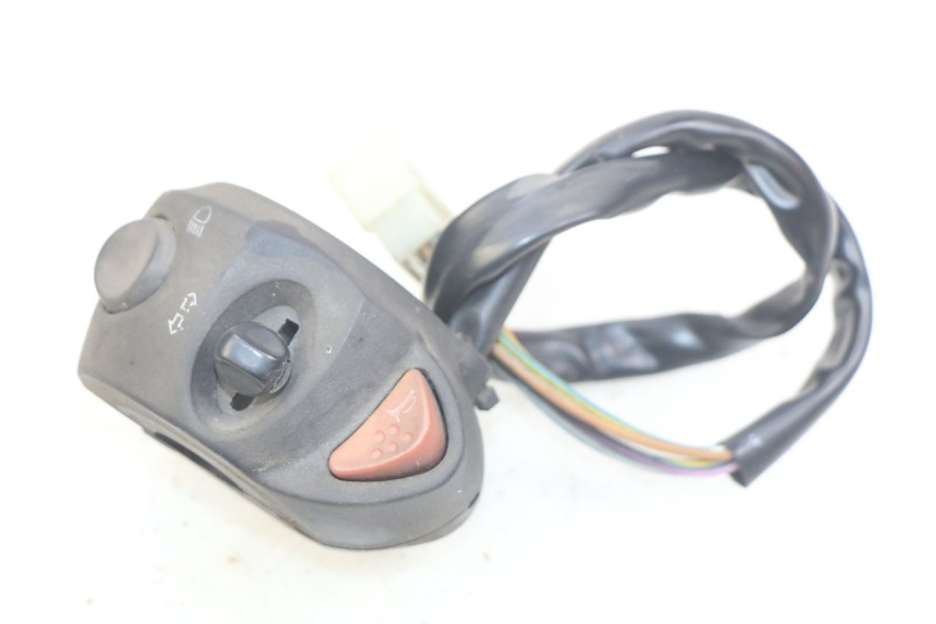 photo de LEFT HANDLEBAR SWITCH PEUGEOT SATELIS 125 (2010 - 2012)