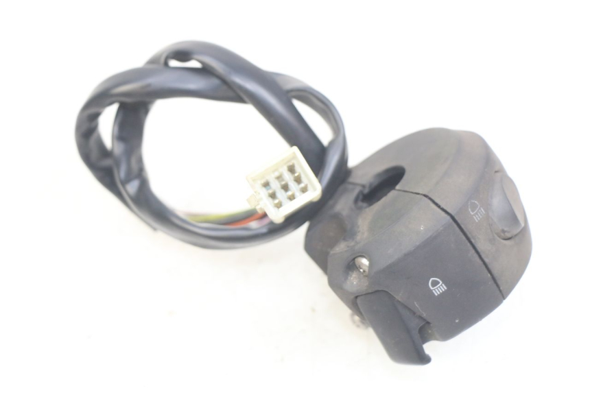 photo de LEFT HANDLEBAR SWITCH PEUGEOT SATELIS 125 (2010 - 2012)