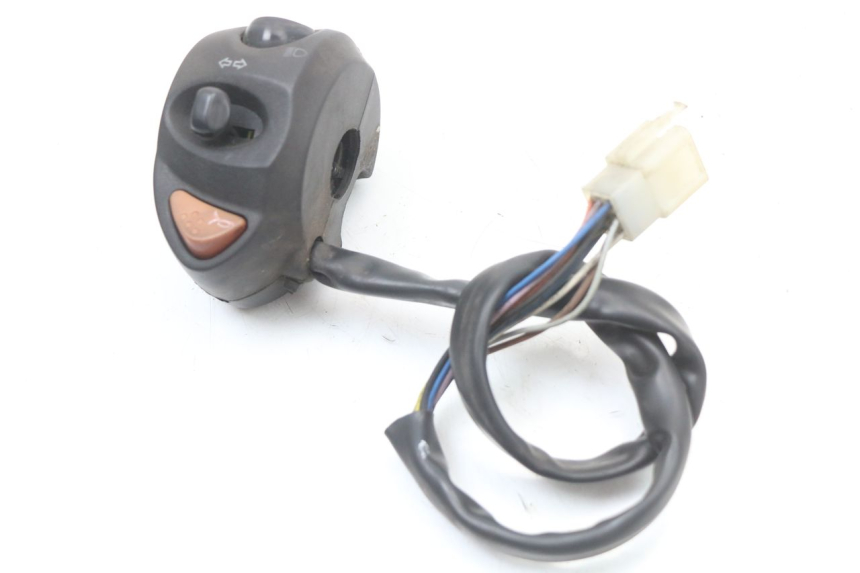 photo de LEFT HANDLEBAR SWITCH PEUGEOT SATELIS 125 (2010 - 2012)