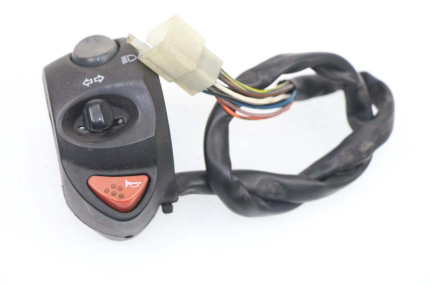photo de LEFT HANDLEBAR SWITCH PEUGEOT SATELIS 125 (2006 - 2009)