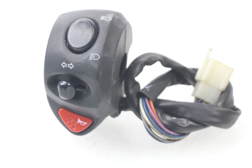 photo de LEFT HANDLEBAR SWITCH PEUGEOT SATELIS COMPRESSOR K15 125 (2006 - 2009)