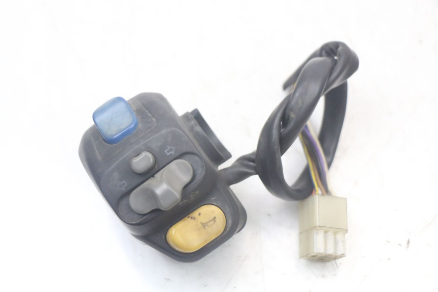 photo de LEFT HANDLEBAR SWITCH PEUGEOT SPEEDFIGHT 100 (1997 - 2007)