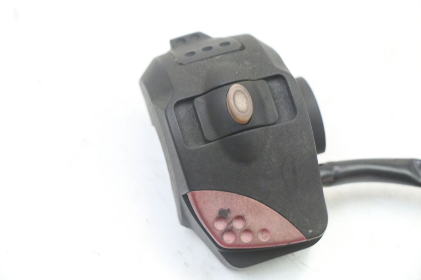 photo de LEFT SWITCH PEUGEOT TREKKER TKR 50 (2005 - 2014)