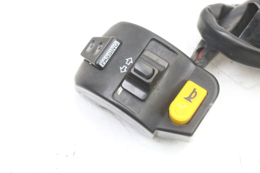 photo de LEFT SWITCH PEUGEOT VIVACITY 125 (2010 - 2017)