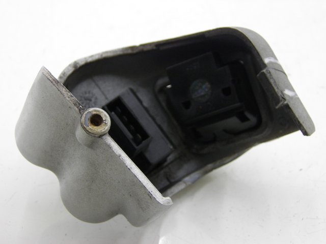 photo de LEFT SWITCH PIAGGIO BEVERLY 125 (2005 - 2007)