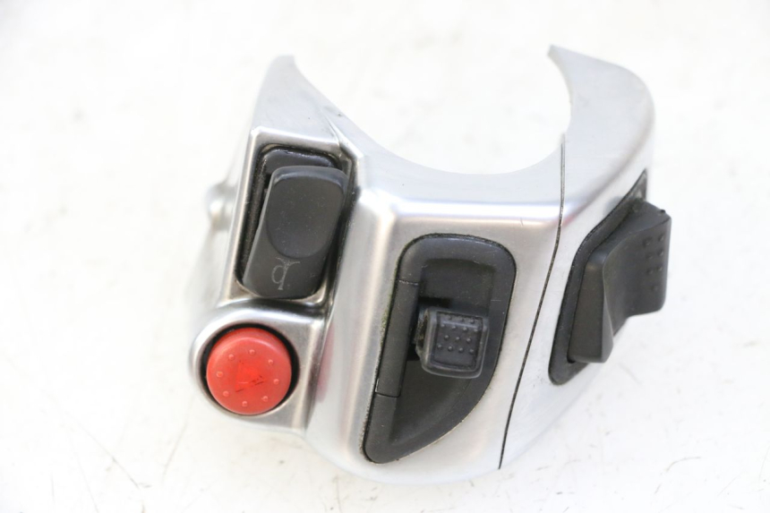 photo de LEFT HANDLEBAR SWITCH PIAGGIO MP3 125 (2006 - 2014)