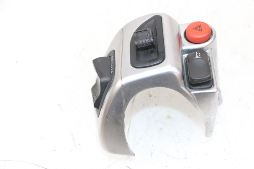 photo de LEFT HANDLEBAR SWITCH PIAGGIO MP3 LT 400 (2007 - 2012)