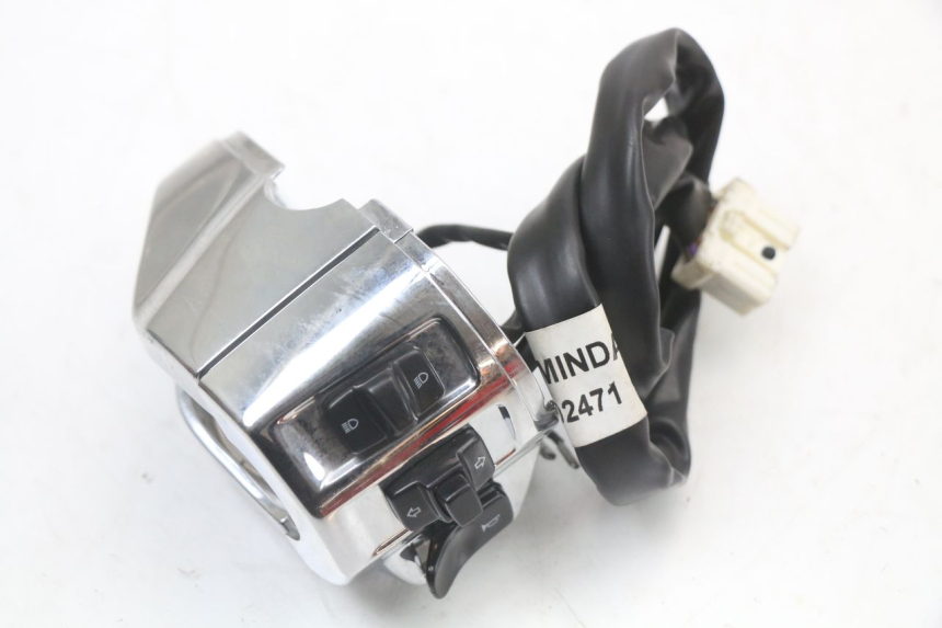 photo de LEFT SWITCH PIAGGIO VESPA PRIMAVERA 4T 50 (2021 - 2024)