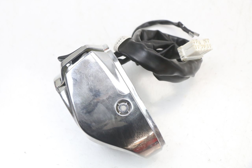 photo de LEFT SWITCH PIAGGIO VESPA PRIMAVERA 4T 50 (2021 - 2024)