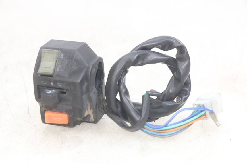 photo de LEFT HANDLEBAR SWITCH YAMASAKI ROADSTER 50 (2013 - 2018)