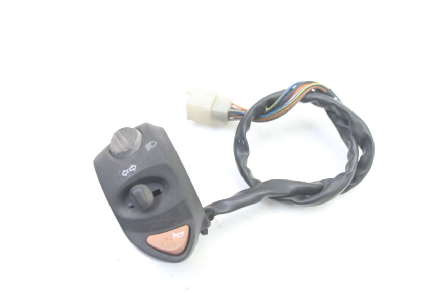 photo de LEFT SWITCH PEUGEOT SATELIS 250 (2006 - 2012)