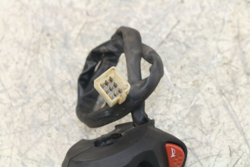 photo de LEFT SWITCH PEUGEOT SATELIS 400 (2007 - 2013)