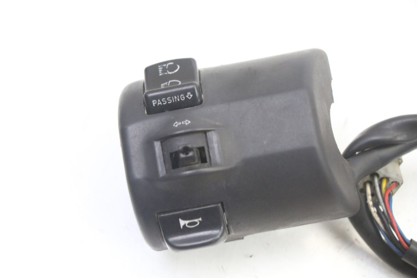 photo de LEFT SWITCH APRILIA SCARABEO GT TOURING 125 (1999 - 2005)