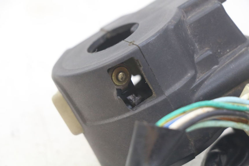 photo de LEFT HANDLEBAR SWITCH SELECT UP OCTALIS 125 (2007 - 2012)