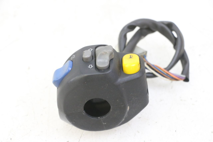 photo de LEFT SWITCH PEUGEOT SPEEDFIGHT 2 LC 50 (2000 - 2009)