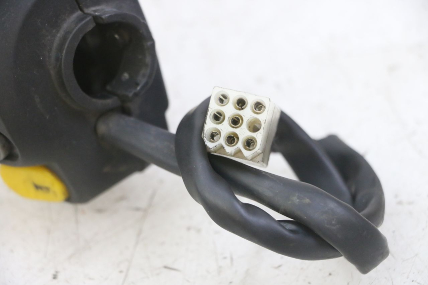 photo de LEFT SWITCH PEUGEOT SPEEDFIGHT 2 LC 50 (2000 - 2009)