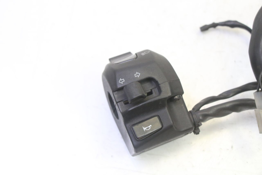 photo de LEFT SWITCH APRILIA SR R 2T LC 50 (2018 - 2021)