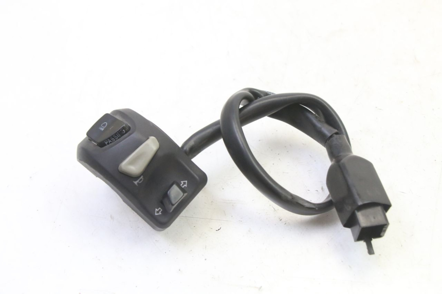 photo de LEFT SWITCH PEUGEOT STREETZONE I 2T 50 (2018 - 2020)