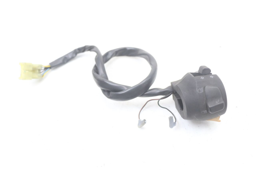 photo de LEFT SWITCH SUZUKI BURGMAN 125 (2018 - 2021)