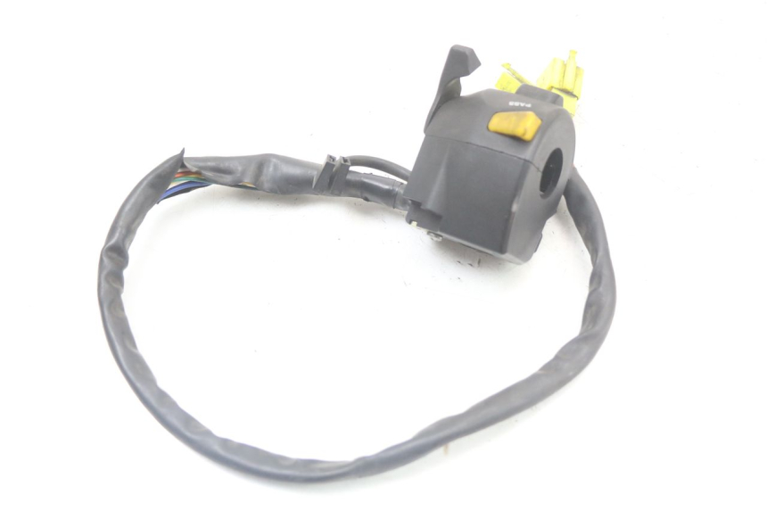 photo de LEFT SWITCH SUZUKI GS F 500 (2004 - 2007)