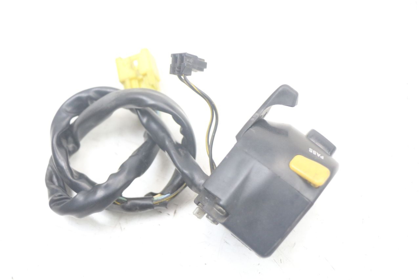 photo de LEFT HANDLEBAR SWITCH SUZUKI SV N 650 (1999 - 2002)