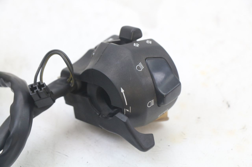 photo de LEFT SWITCH SUZUKI SV S 650 (1999 - 2002)