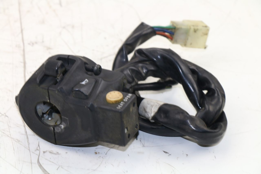 photo de LEFT SWITCH SYM GTS 125 (2005 - 2008)