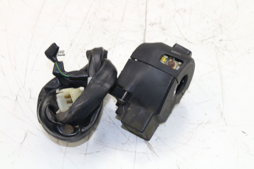 photo de LEFT SWITCH SYM GTS 125 (2005 - 2008)