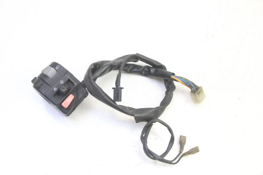 photo de LEFT HANDLEBAR SWITCH YAMAHA TDM ABS 900 (2002 - 2014)