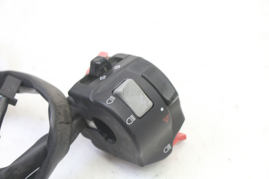 photo de LEFT HANDLEBAR SWITCH YAMAHA TDM ABS 900 (2002 - 2014)