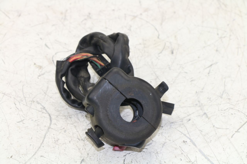 photo de LEFT SWITCH TRIUMPH TIGER 955 (2001 - 2004)