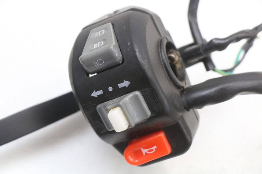 photo de LEFT HANDLEBAR SWITCH TNT MOTOR ROMA 10' 4T 50 (2019 - 2022)