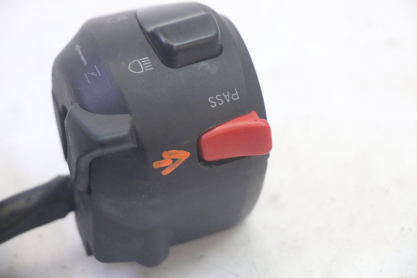 photo de LEFT SWITCH YAMAHA TZR 50 (2008 - 2016) - Technical close-up