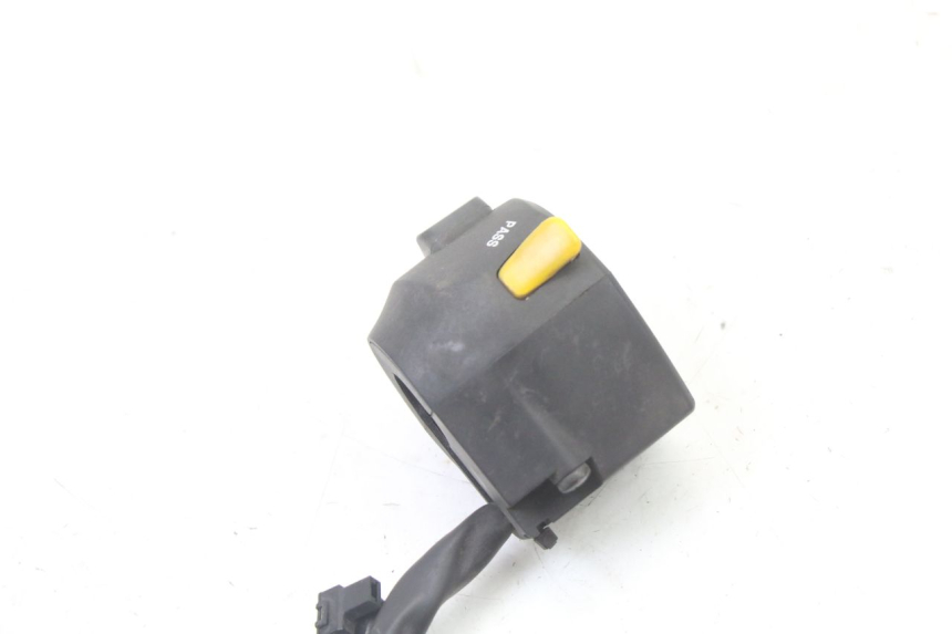 photo de LEFT HANDLEBAR SWITCH SUZUKI UH BURGMAN 125 (2002 - 2006)