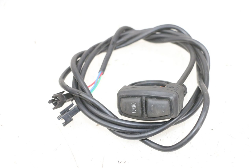 photo de LEFT SWITCH DUALTRON VICTOR LIMITED 1