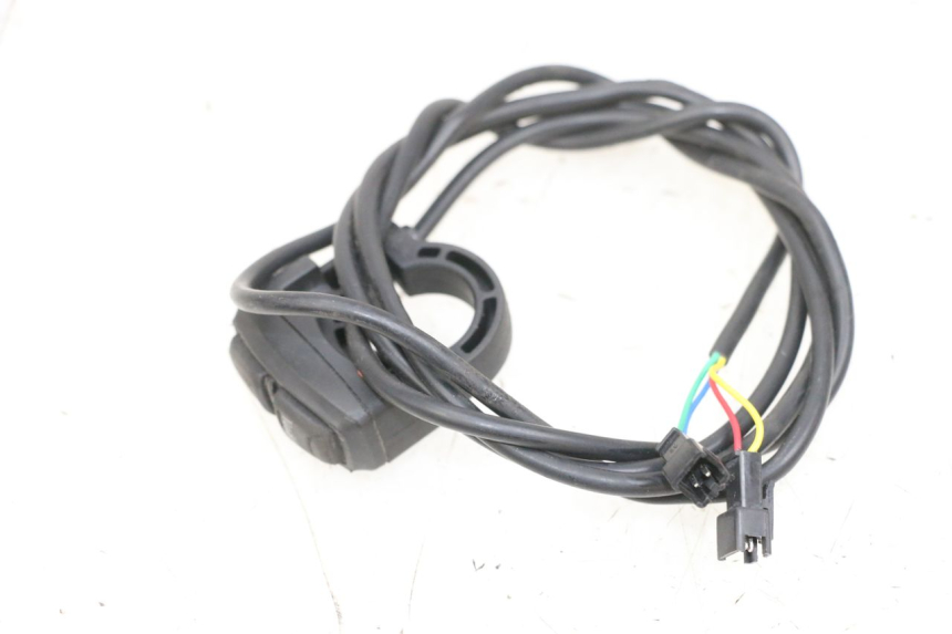 photo de LEFT SWITCH DUALTRON VICTOR LIMITED 1