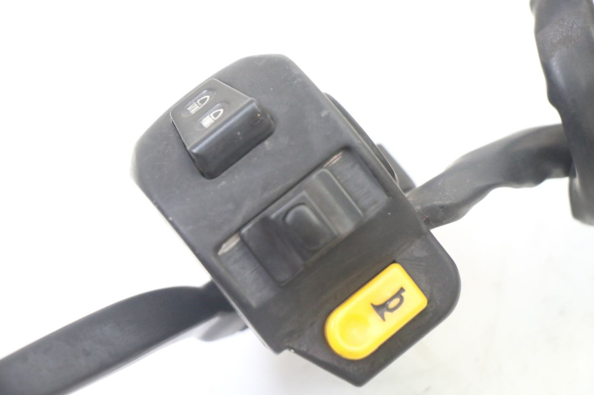 photo de LEFT HANDLEBAR SWITCH PEUGEOT VIVACITY NEW 2T 50 (2008 - 2017)