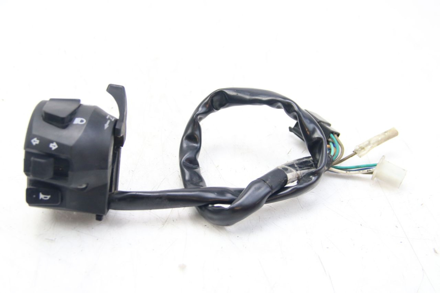 photo de LEFT HANDLEBAR SWITCH SYM WOLF SB 125 (2011 - 2018)