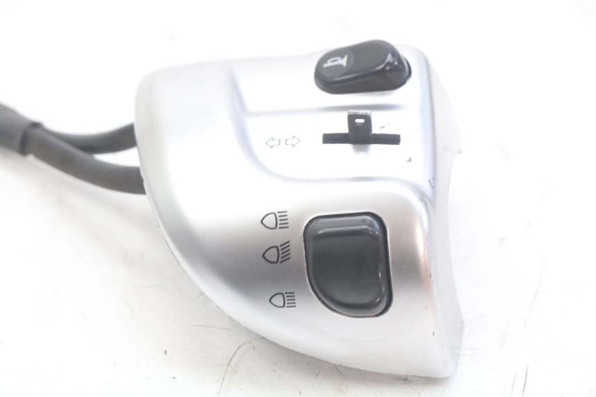 photo de LEFT SWITCH YAMAHA X-CITY XCITY 125 (2007 - 2008)