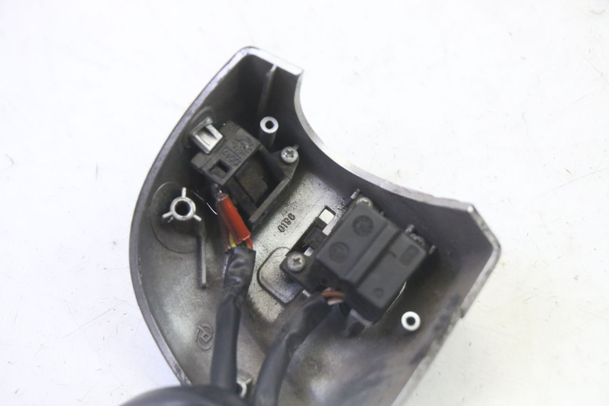 photo de LEFT SWITCH YAMAHA X-CITY XCITY 125 (2007 - 2008)