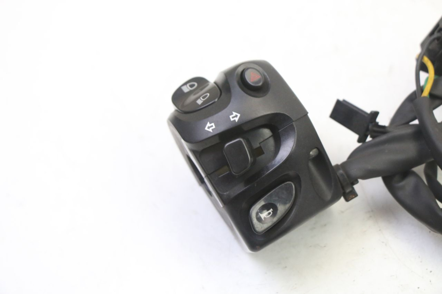 photo de LEFT SWITCH YAMAHA XJ6 ABS 600 (2008 - 2016)
